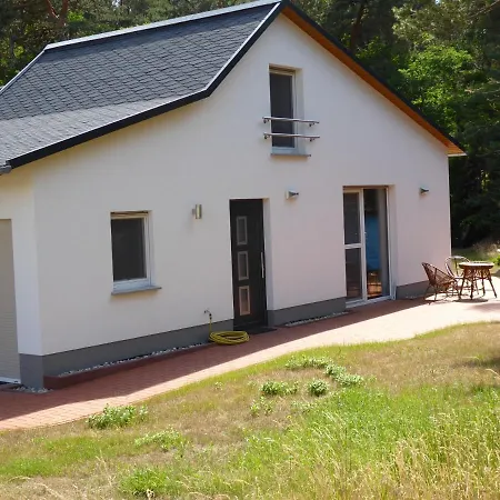 Ferienhaus Am Waldrand - 
